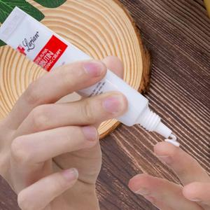 Kem dưỡng trắng da làm mờ thâm sạm nám