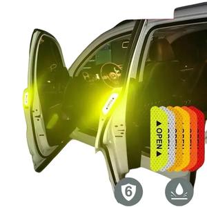Bộ 4 Miếng dán xe phản quang, cảnh báo an toàn, chống trầy cho xe hơi, xe tải.