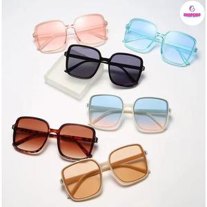 Kính mát nữ, mắt kính thời trang gọng vuông chống tia UV cao cấp, cực kỳ sang chảnh, phù hợp cho các chị em khi đi chơi