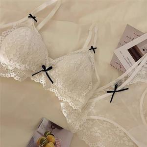 Đồ Lót Nữ, Ren Đơn Giản, Không Dây, Thoải Mái Và Thoáng Khí, Màu Trắng, Dễ Thương Và Gợi Cảm, Mỏng, Phong Cách Hàn Quốc Women Áo Bra