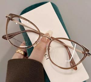 Siêu nhẹ retro mắt mèo cận thị khung kính màu xám, xanh biển bảo vệ ánh sáng, có thể được trang bị ống kính theo toa, khung kính giảm béo R8074